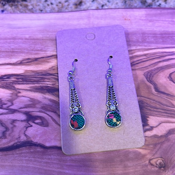 Jewelry - NEW Earrings, Silver with Green, Orange and yellow design, 2”